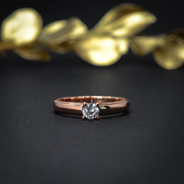 Anillo de compromiso con moissanita de .20ct con certificado GRA elaborado en oro rosa de 14 kilates
