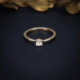 Anillo de compromiso con diamante natural de .30ct con certificación GIA elaborado en oro amarillo de 14 kilates