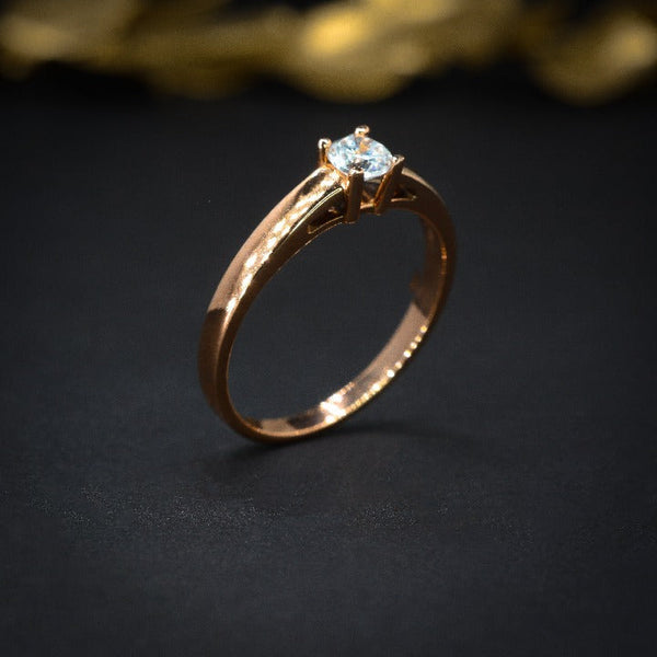 Anillo de compromiso con diamante natural de .40ct con certificación GIA elaborado en oro rosa de 14 kilates