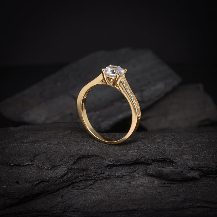 Anillo de compromiso con moissanita de 1 quilate con certificado GRA y 10 diamantes laterales elaborado en oro amarillo de 14 kilates
