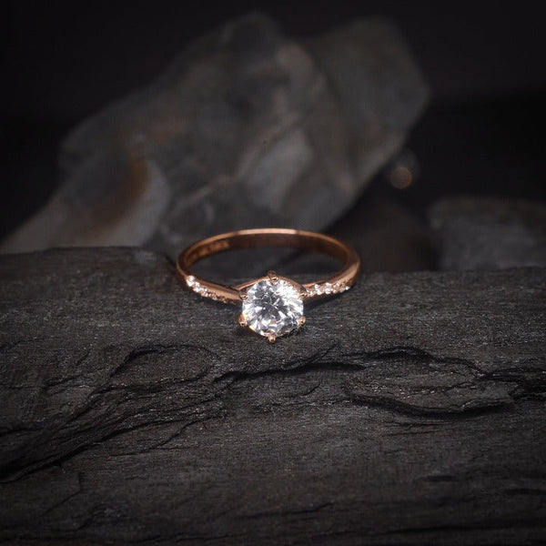 Compre Anillo De Compromiso Wailord En Corte Redondo 1 Quilates 9k Oro