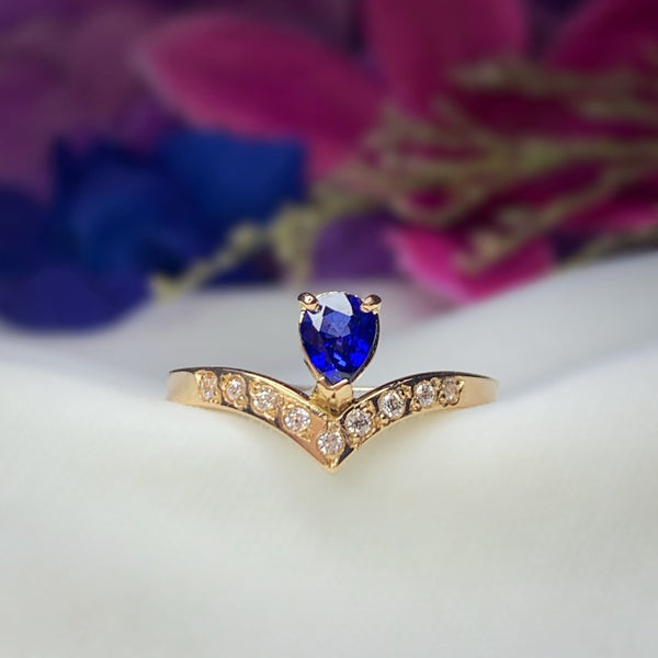 Anillo de compromiso con zafiro natural y 9 diamantes naturales oro rosa de 14 kilates